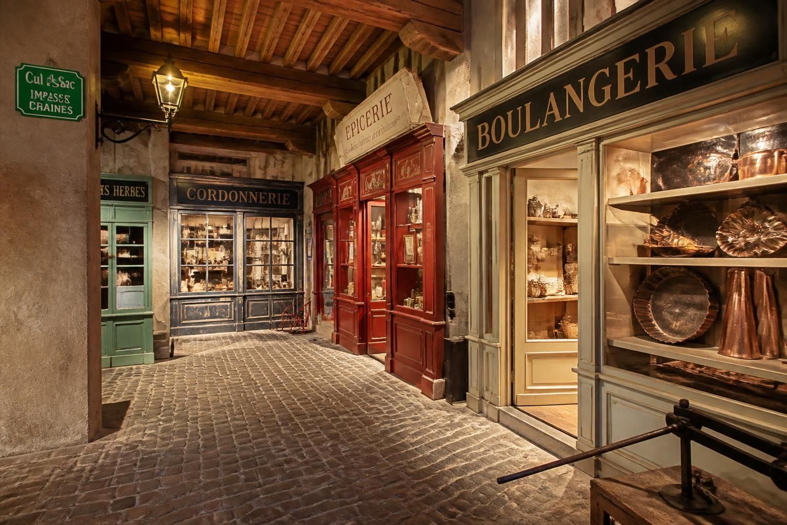 découvrez le musée de la vie bourguignonne et plongez au cœur des traditions régionales pour un voyage captivant à travers l'histoire et la culture de la bourgogne.